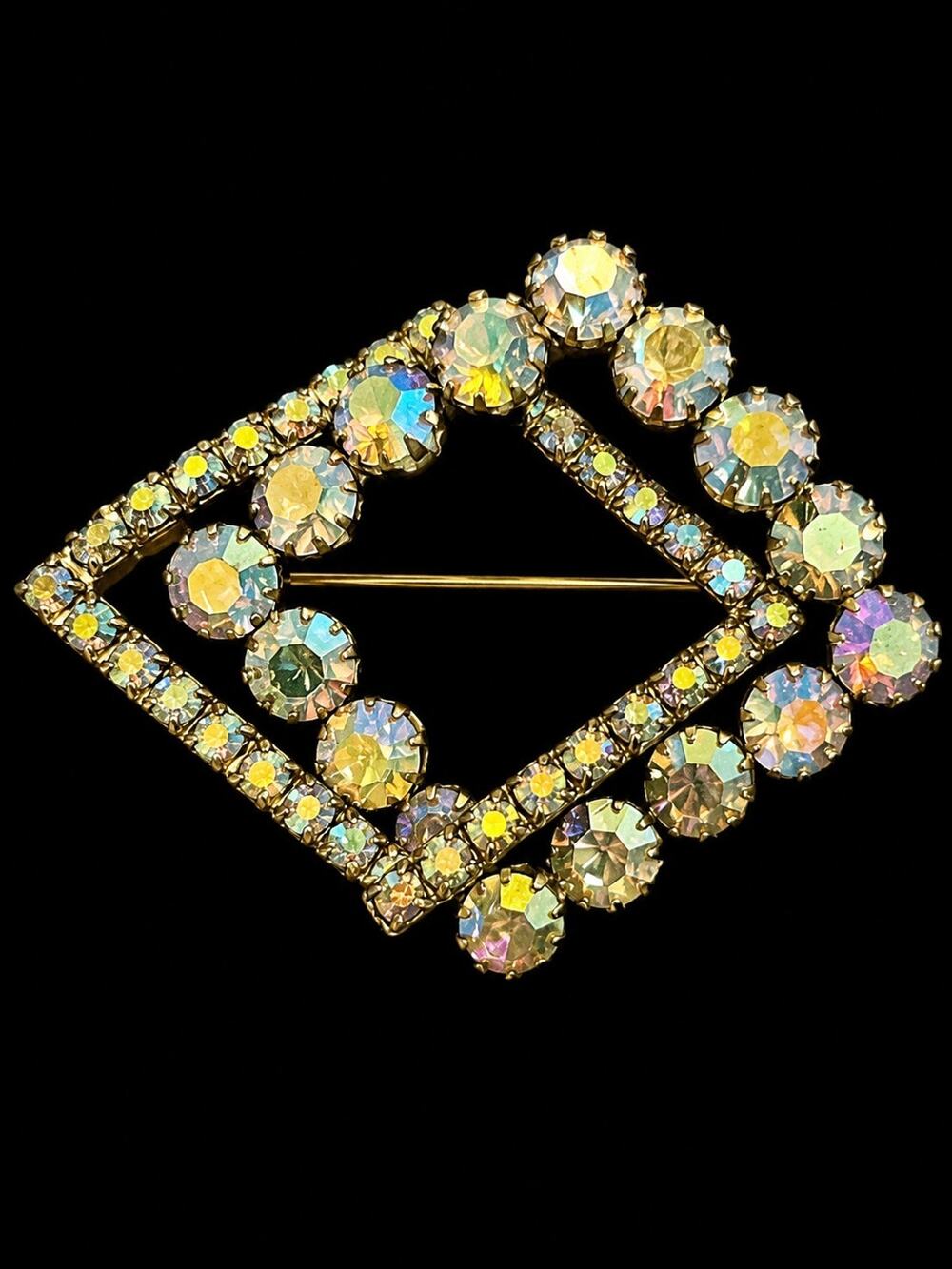Authentic Unsigned Vintage Juliana (DeLizza & Elster) Aurora Borealis Rhinestone